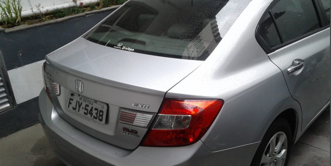  A) Veículo PLACA FJY 5438, RENAVAM 558.880.347. CNPJ do proprietário: 59.647.784/0001-97. DESCRIÇÃO: um AUTOMÓVEL marca/modelo Hond/Civic EXR, na cor prata/cinza, a álcool/gasolina, ano de fabricação/modelo 2013/2014, em bom estado de conservação e funcionamento (laudo de 03/09/2018), avaliado em R